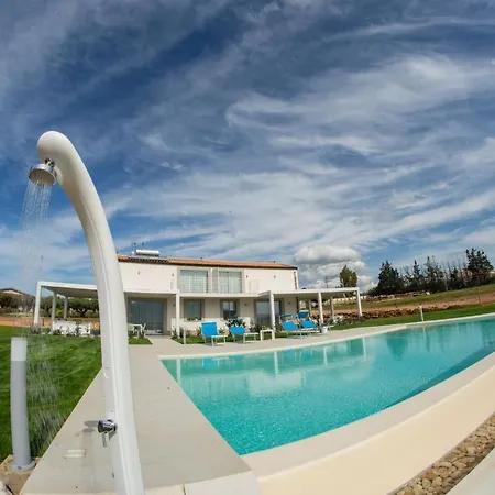 Playa Villa *